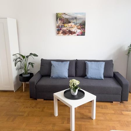 Sunny Studio Near Central Station Apartment Vienna Exterior photo